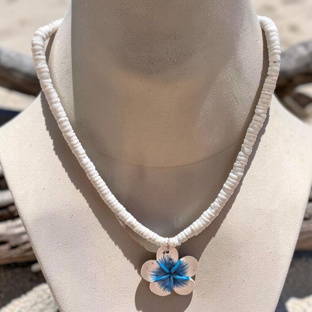 Boho Beach Jewelry, Coastal Floral Choker, Adjustable Beaded Necklace - Picture 3 of 6